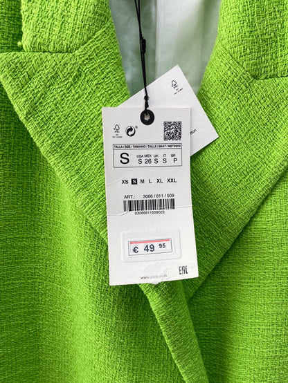 ZARA.Blazer crop manga corta T.s (tara)