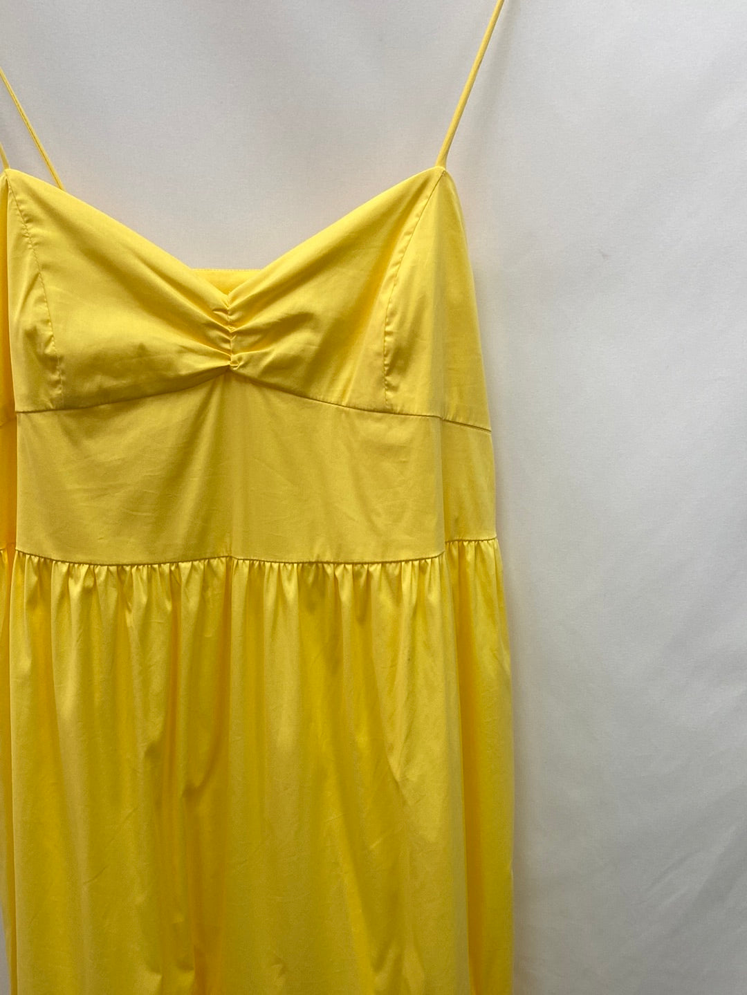 MANGO. vestido largo amarillo  T.M