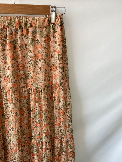 STRADIVARIUS.Falda larga flores T.XS