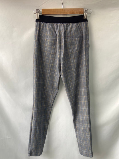ZARA. Pantalón cuadros azules T.xs