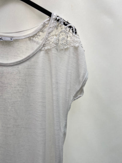 LEFTIES.Top blanco encaje T.M