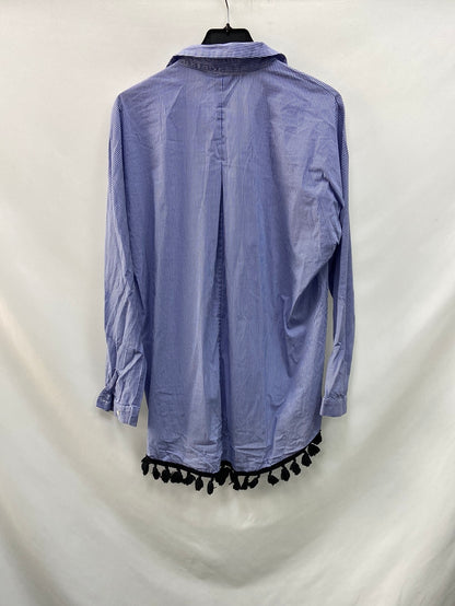 ZARA.Blusa azul flecos T.M