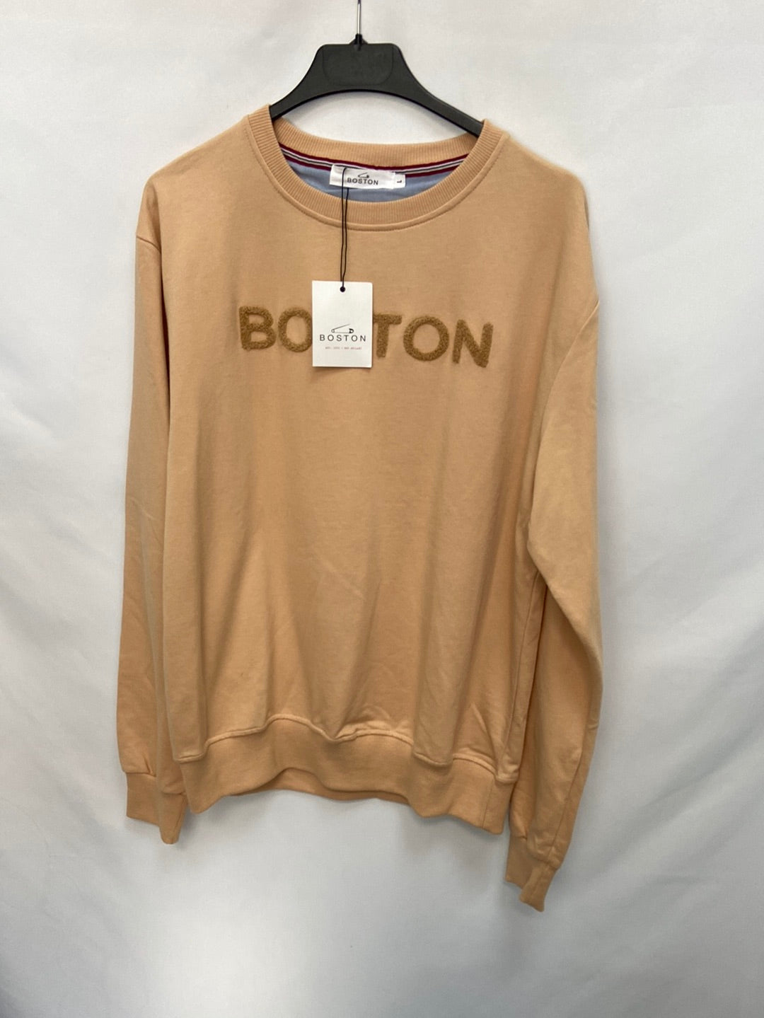 BOSTON.Sudadera camel letras borrego T.L