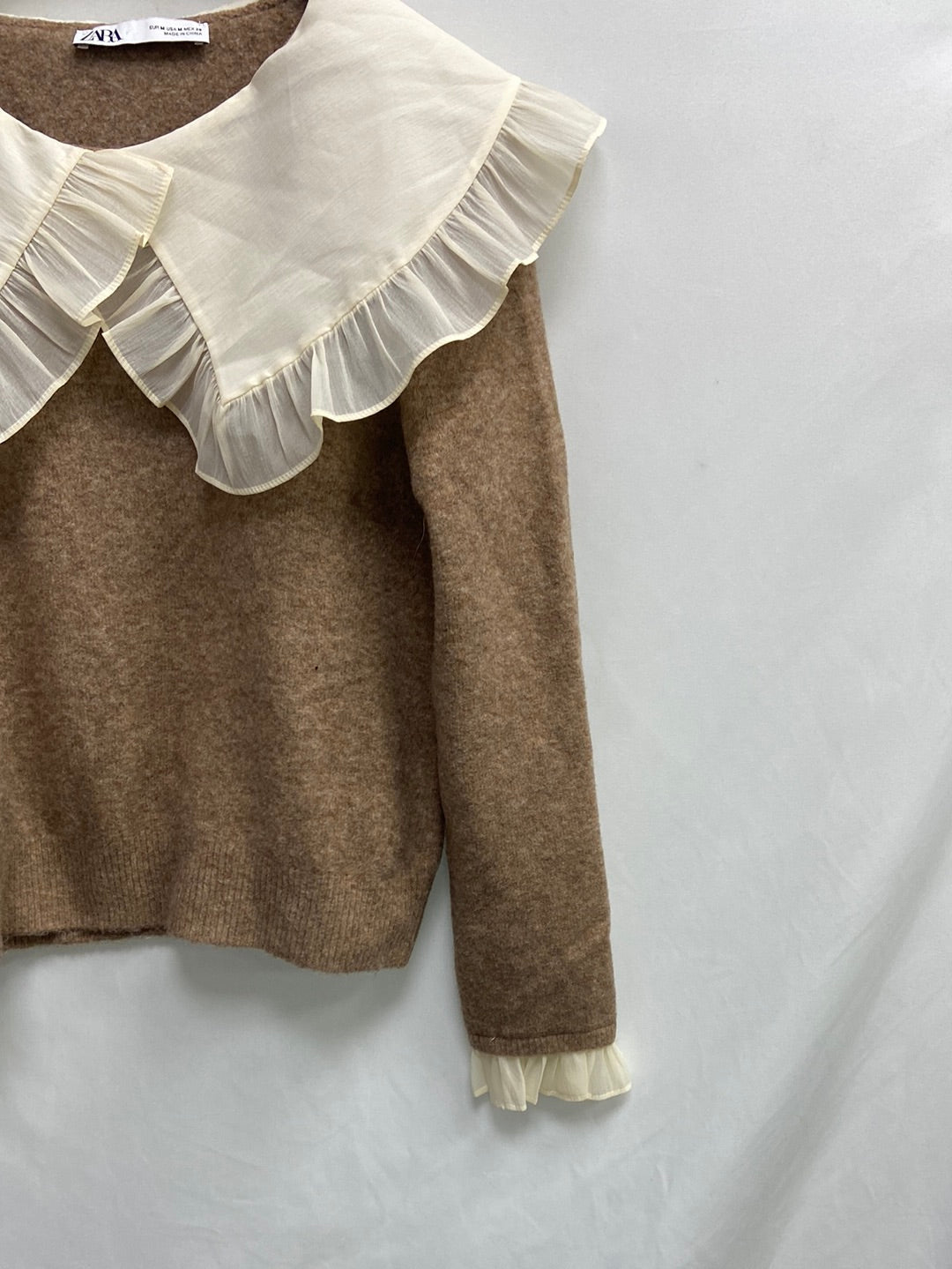 ZARA. Jersey marrón cuello T.m