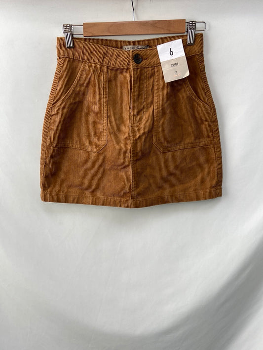 PRIMARK. Skirt size 34