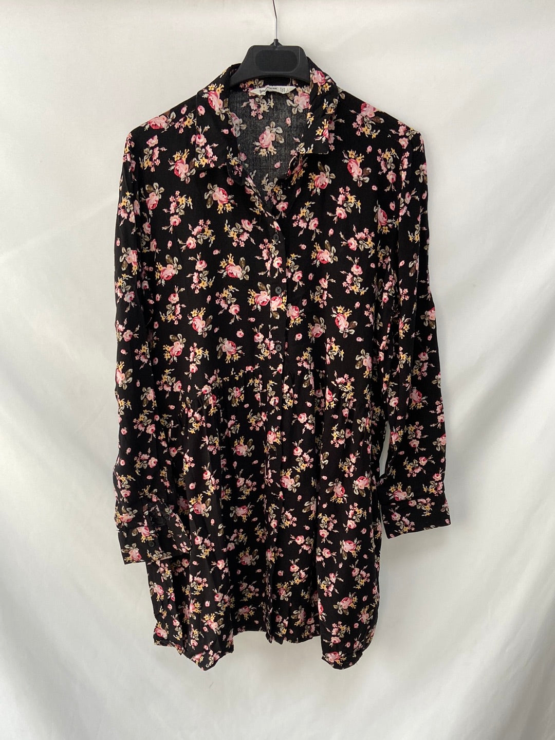 STRADIVARIUS.Vestido camisero flores T.L