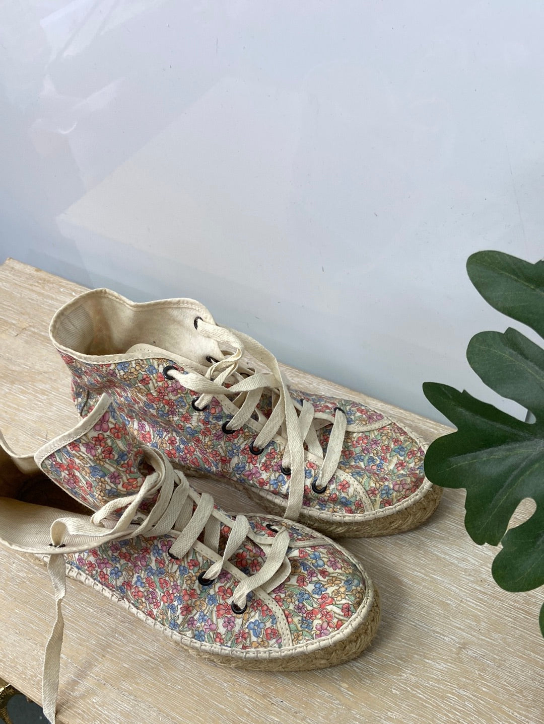 PARE GABIA. Zapatillas esparto flores T.38