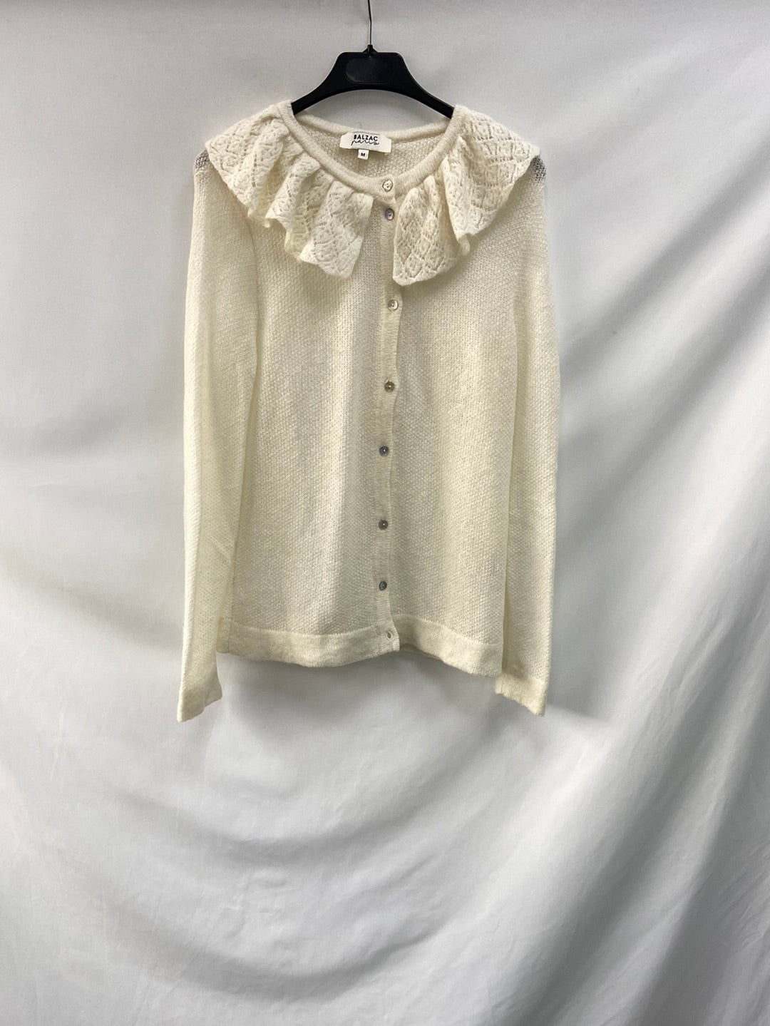 BALZAC PARIS. Beige knit baby collar sweater TM