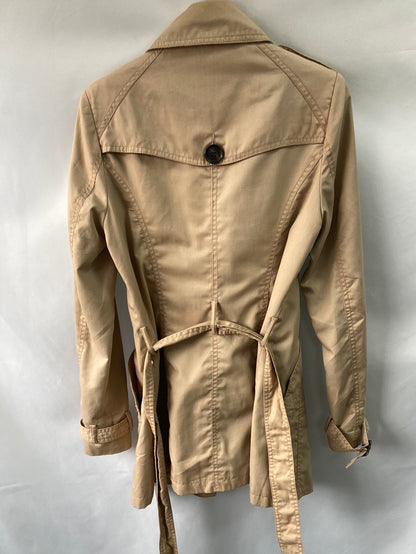 STRADIVARIUS.Classic beige Ts trench coat