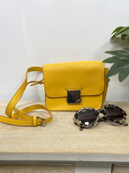 ZARA. Yellow mini bag