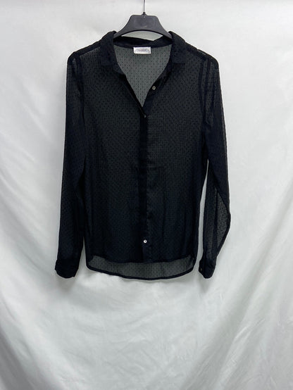 PULL&amp;BEAR. Black plumeti Ts blouse