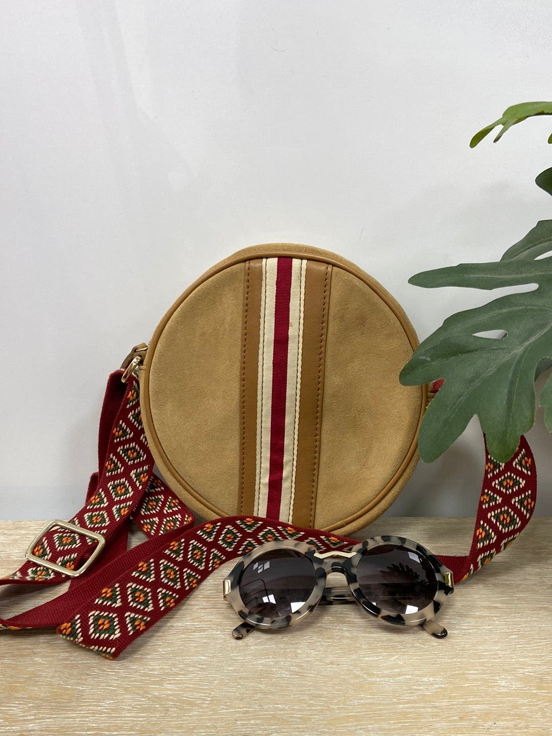 OTRAS. Bolso redondo (Tara)