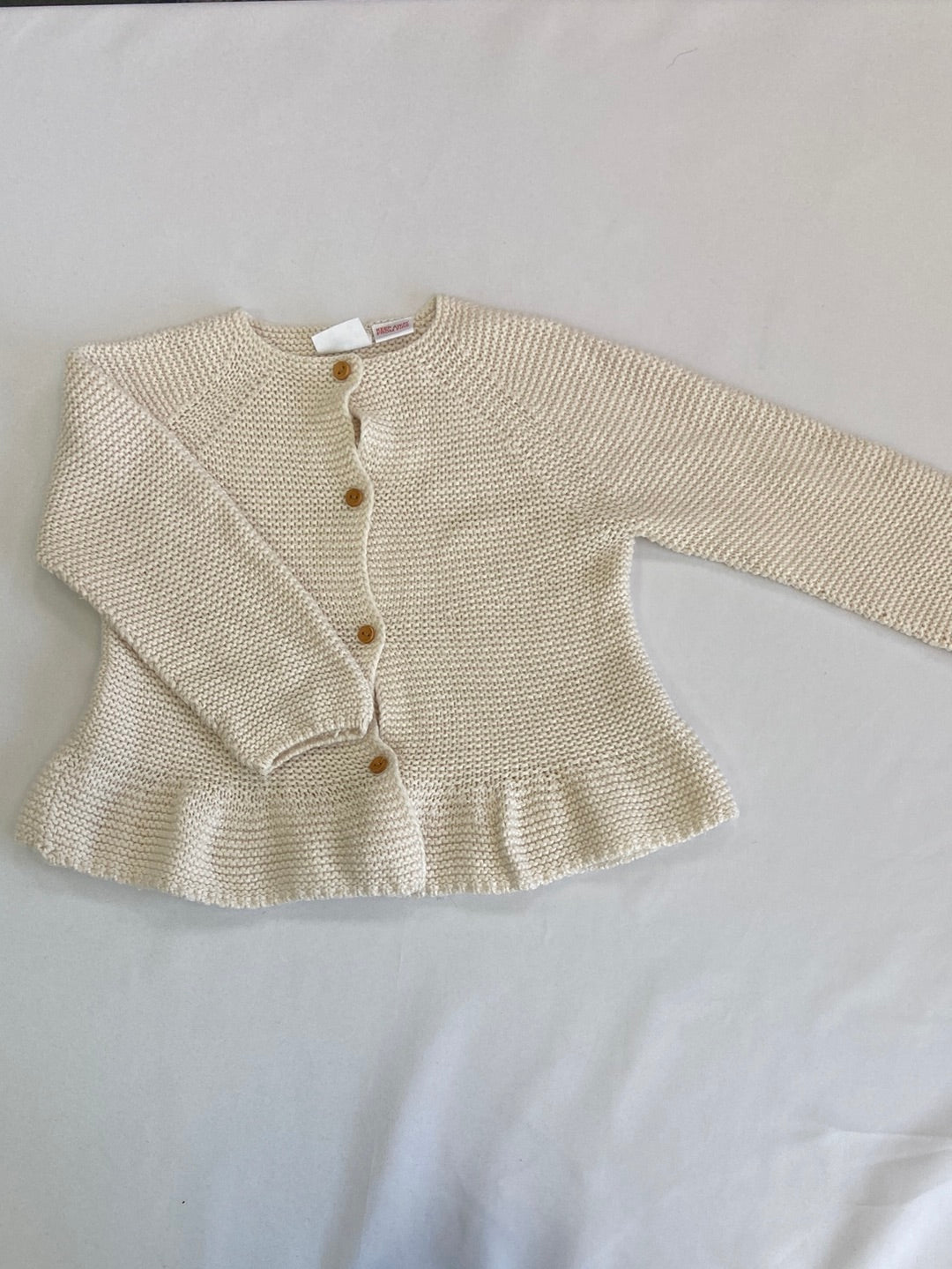 ZAR. Rebeca beige mini volante T.12/18m