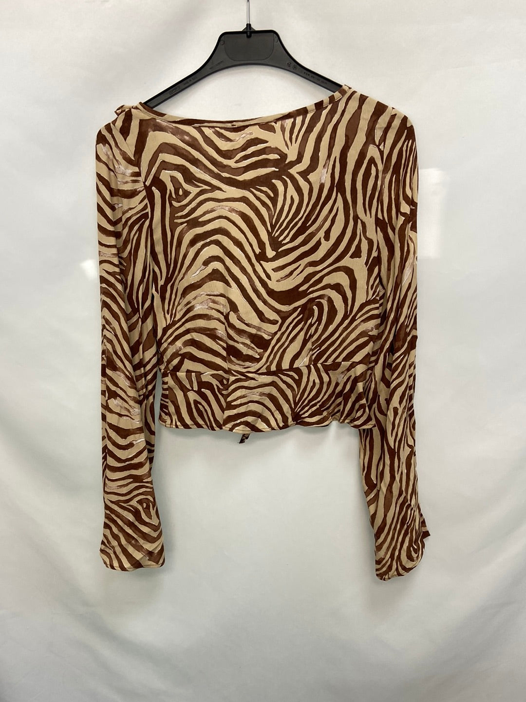 PULL&amp;BEAR.Top animal print T.XS