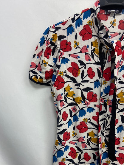 BACK COUTURE. White floral top T.xs