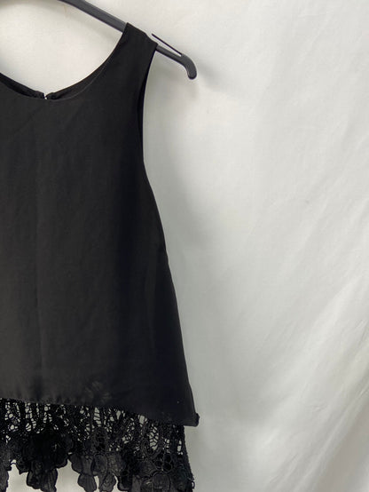 OTHER. Black double textured Ts top