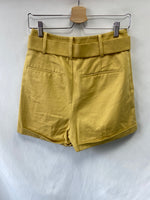 TULAROSA.Shorts vestir amarillo palo T.s