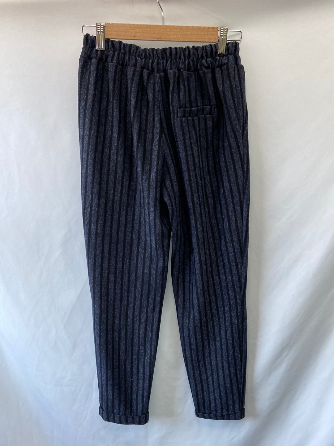 VALENTINA.Pantalones rayas tipo sportive T.M/L