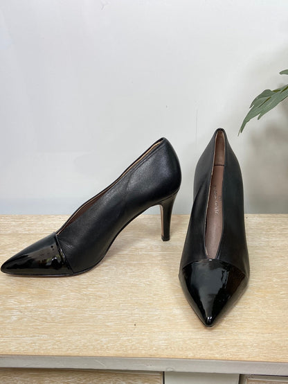 GLORIA ORTIZ. Zapato de tacón cerrado negros T. 37