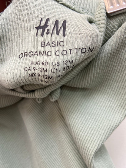 H&amp;M.Total look T.9-12 months