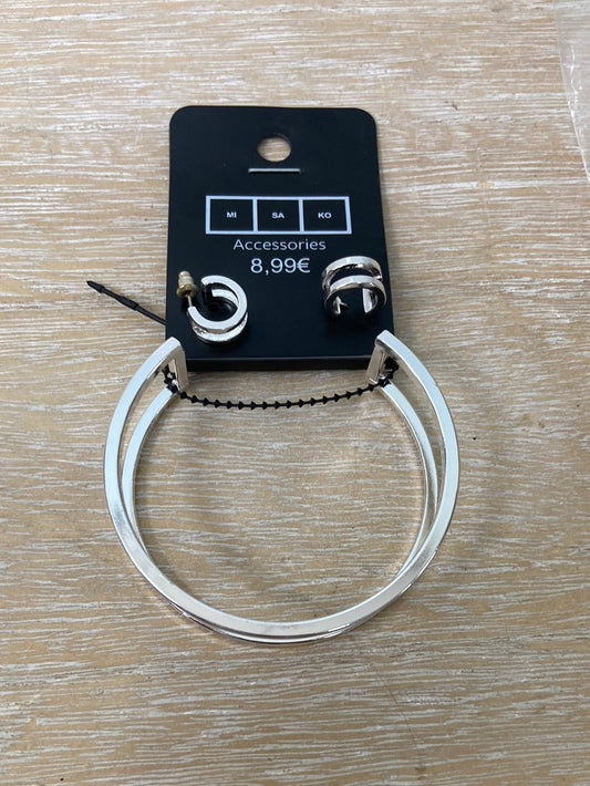MISAKO.Set pulsera y pendientes