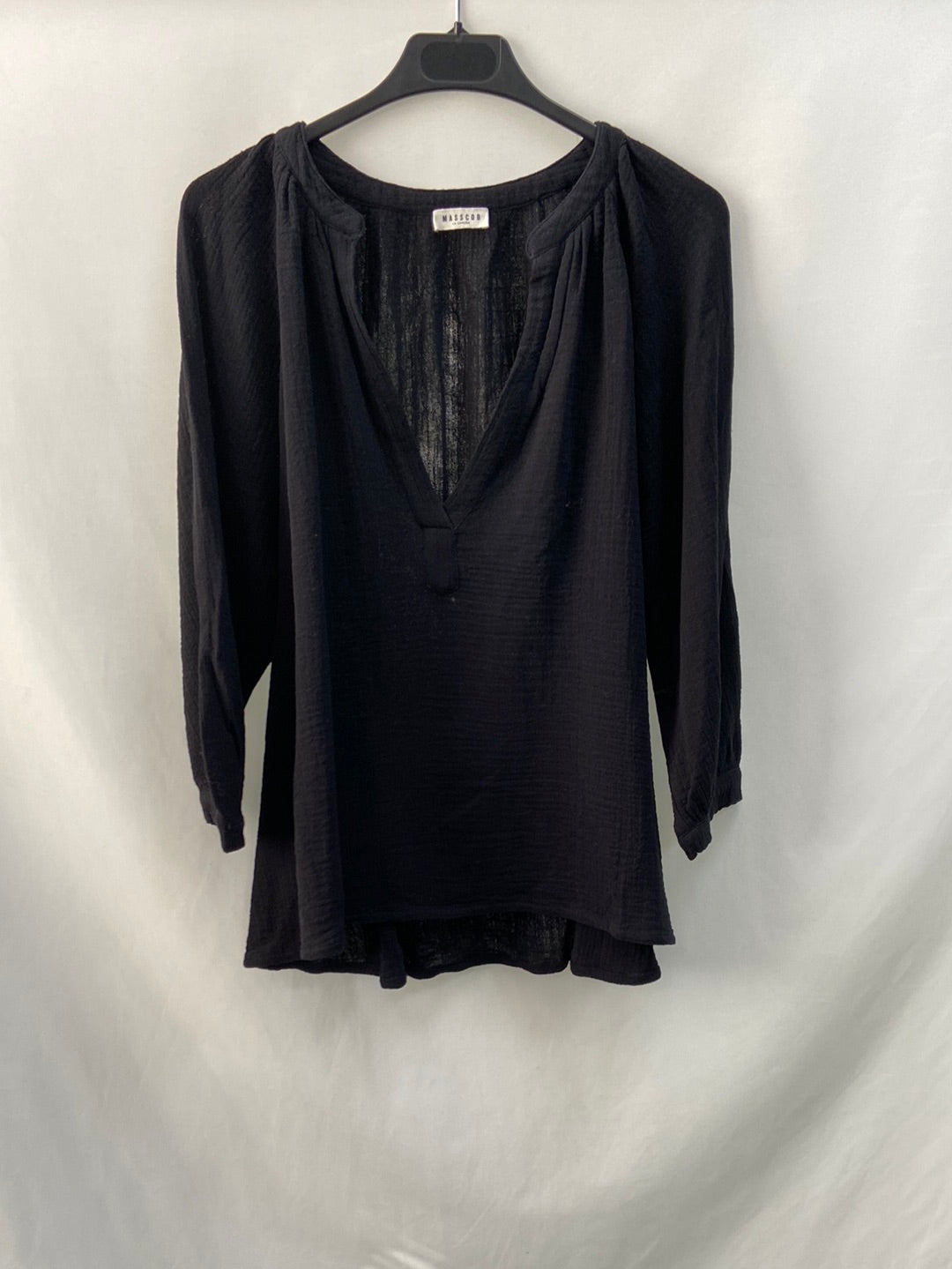 MASSCOB.Blusa negra algodón T.xs