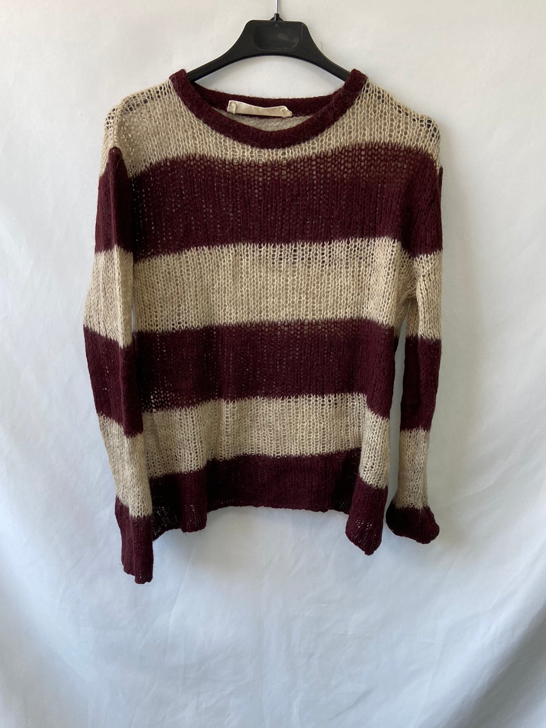 ZARA KNIT. Jersey rayas beige y burdeos T.m