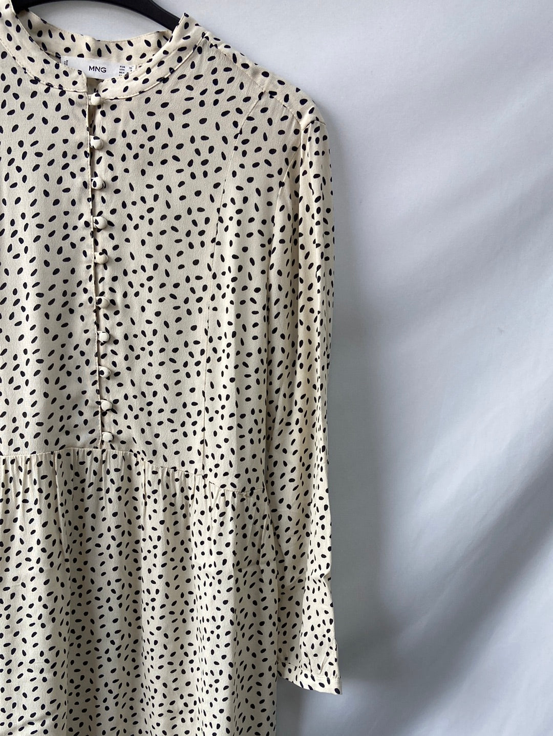 MANGO.Vestido beige topos T.XS