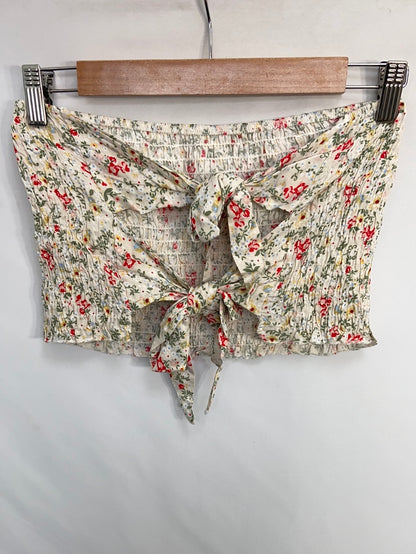 OTRAS.Total look short y croptop T.xs