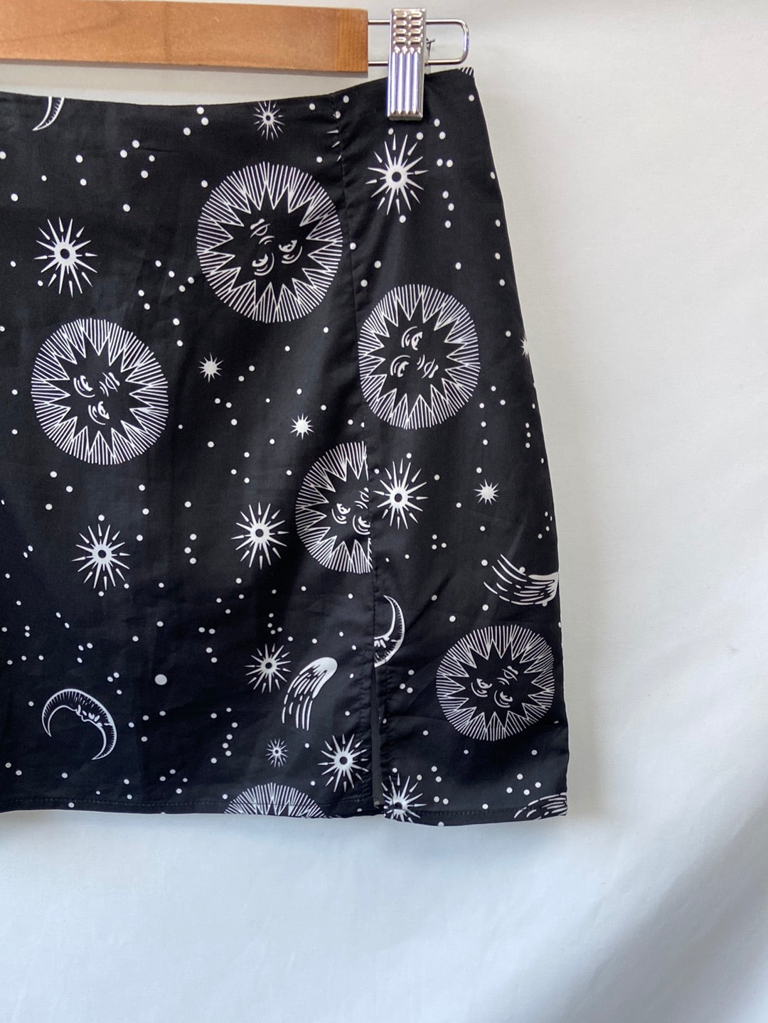 SHEIN.Falda estrellas T.36