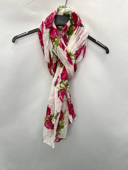 OTHERS. White rose scarf