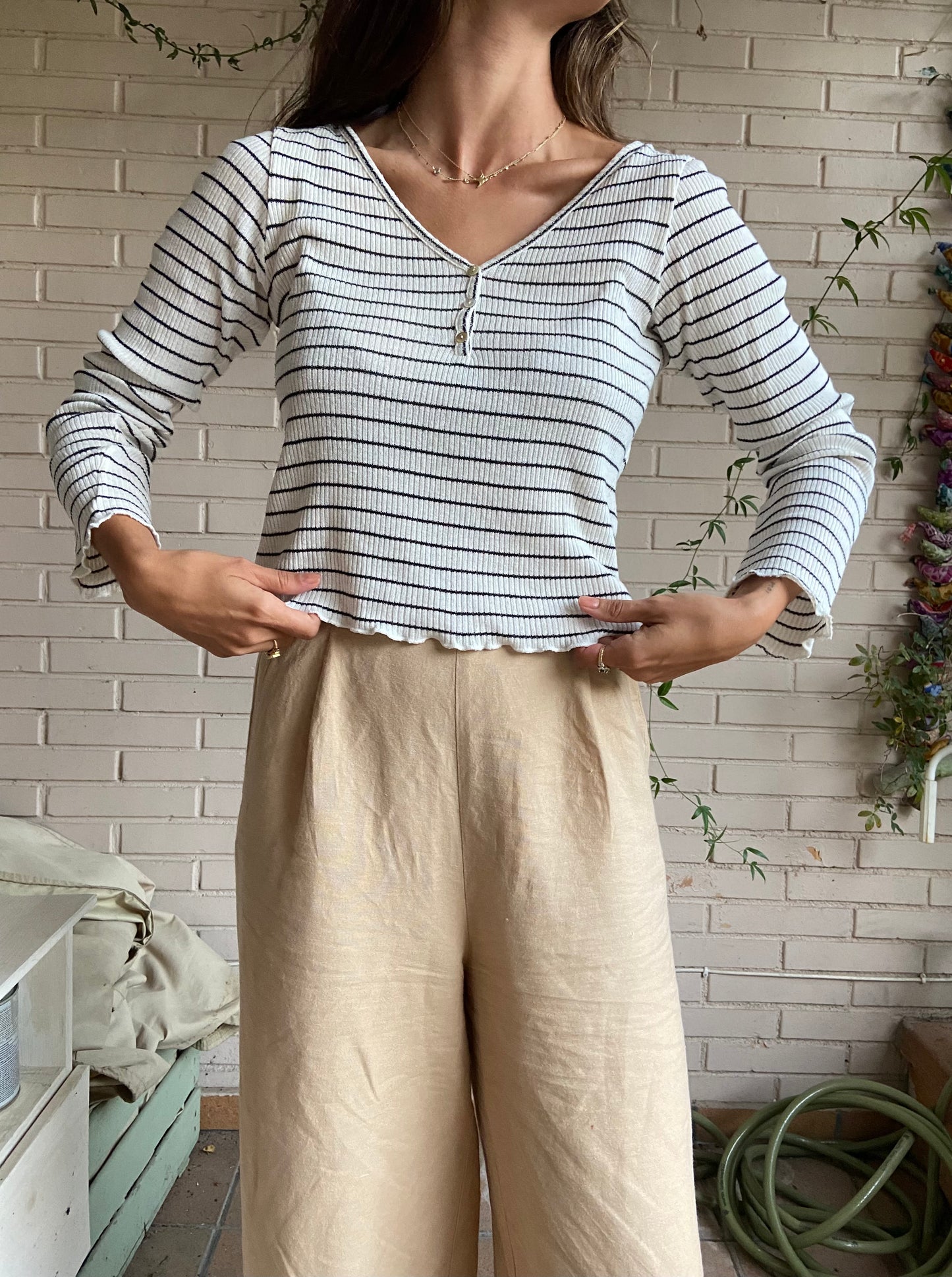 White striped Ts top