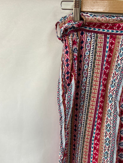 OYSHO.Pantalones estilo hippie lazadas T.M