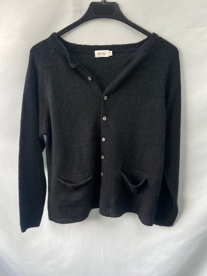 NÍCOLI.Rebeca botones negra T.14