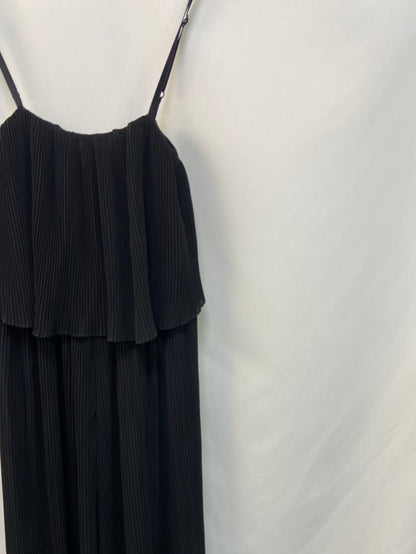 OTRAS. Mono negro plisado T.u(m)