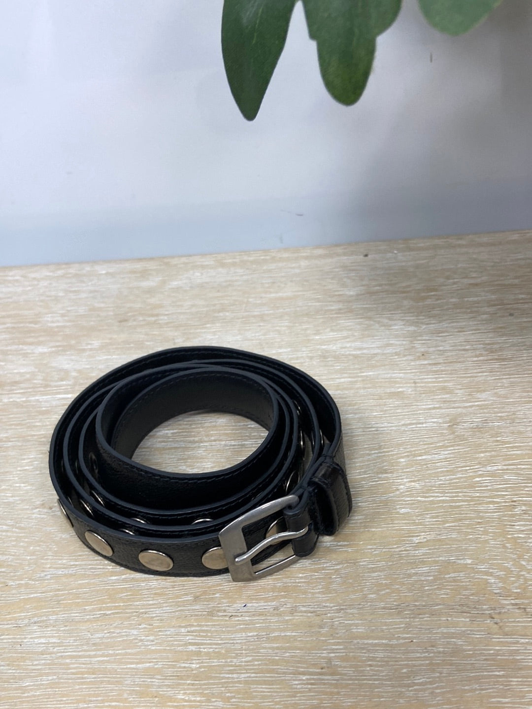 SAINT LAUREN. Studded slim belt S.100