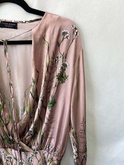 ZARA.Body Rosa satinado T.s