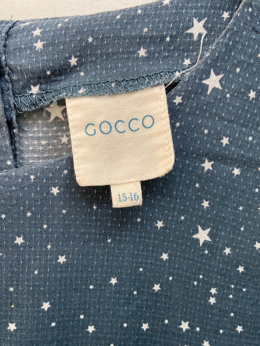 GOCCO.Blusa estrellas T.15-16 años