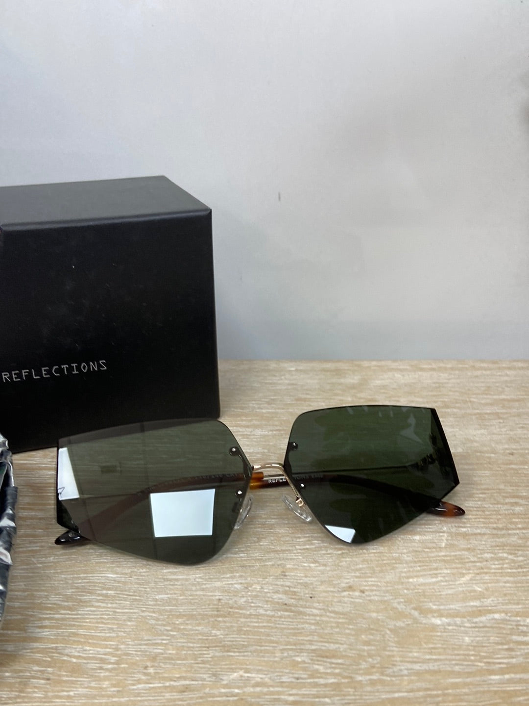 MO.Gafas retro “reflections”