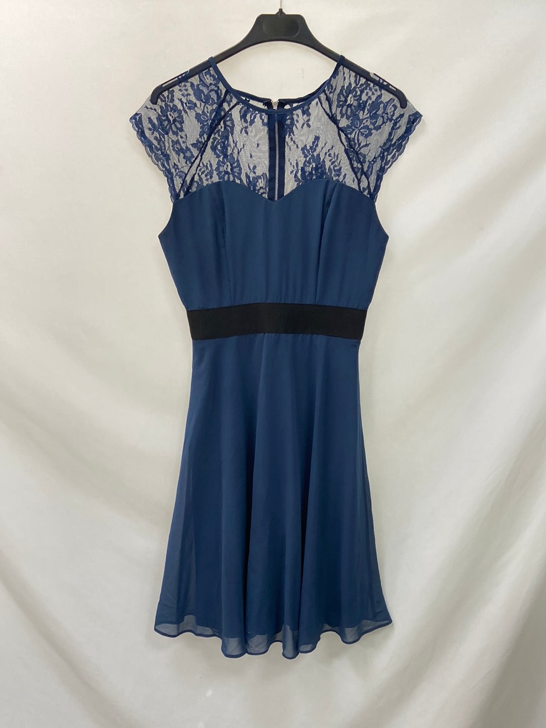 MarketOTRAS.Vestido azul encaje T.S