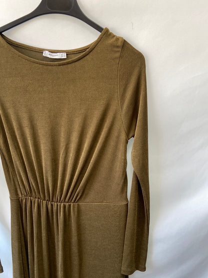 MANGO.Vestido midi verde brillante T.s