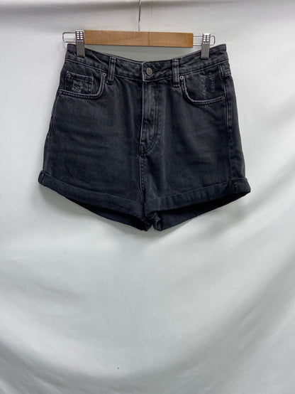 PULL&amp;BEAR. Gray denim shorts T.36