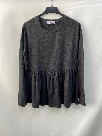 MANGO.Grey ruffled T-shirt T.xs