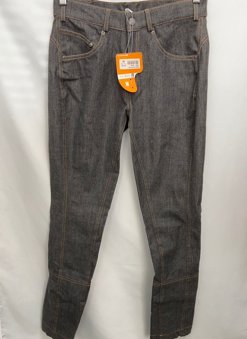 DECATHLON. Vaqueros grises T.40