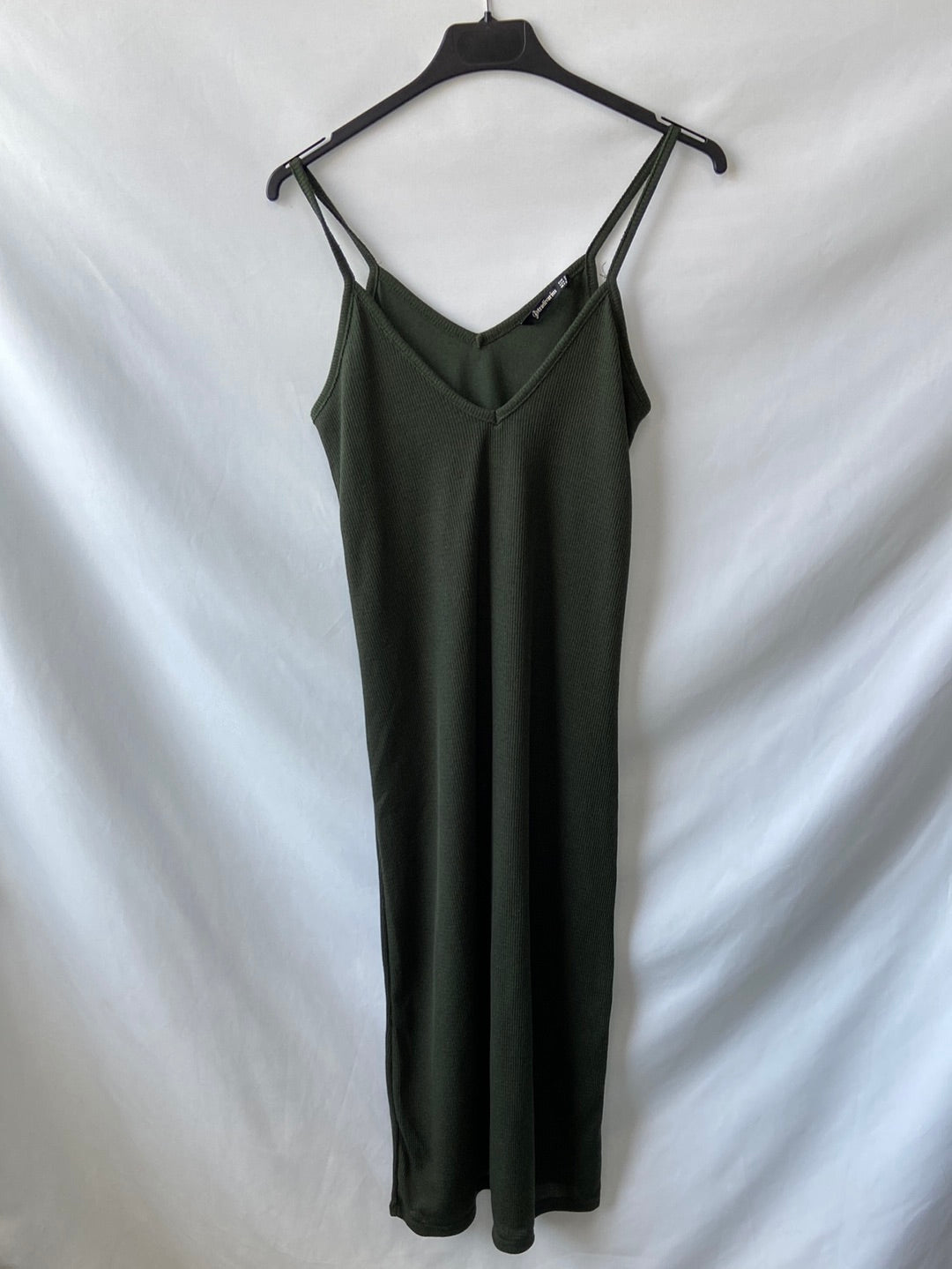 STRADIVARIUS.Vestido midi punto verde T.S