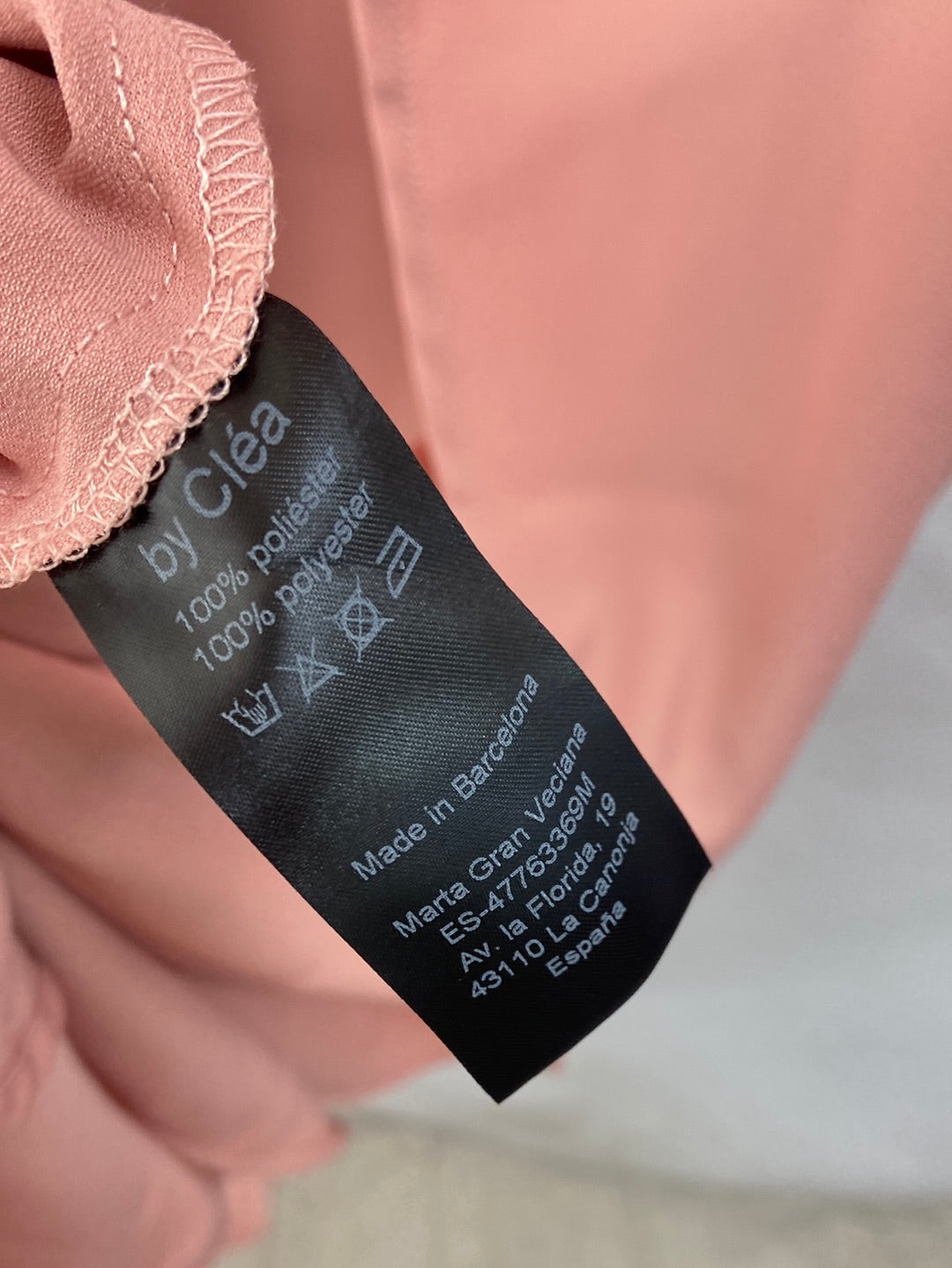 BY CLÉA. Pale pink wrap dress (36/38 and 40/42)