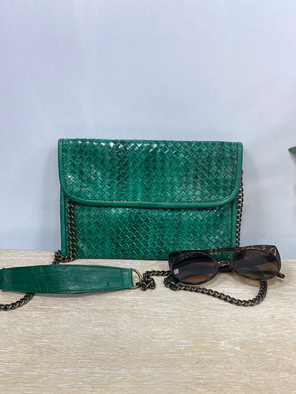 OTRAS.Bolso piel verde