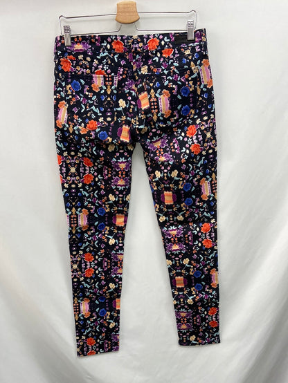 LEVI'S. Printed jeans size 40