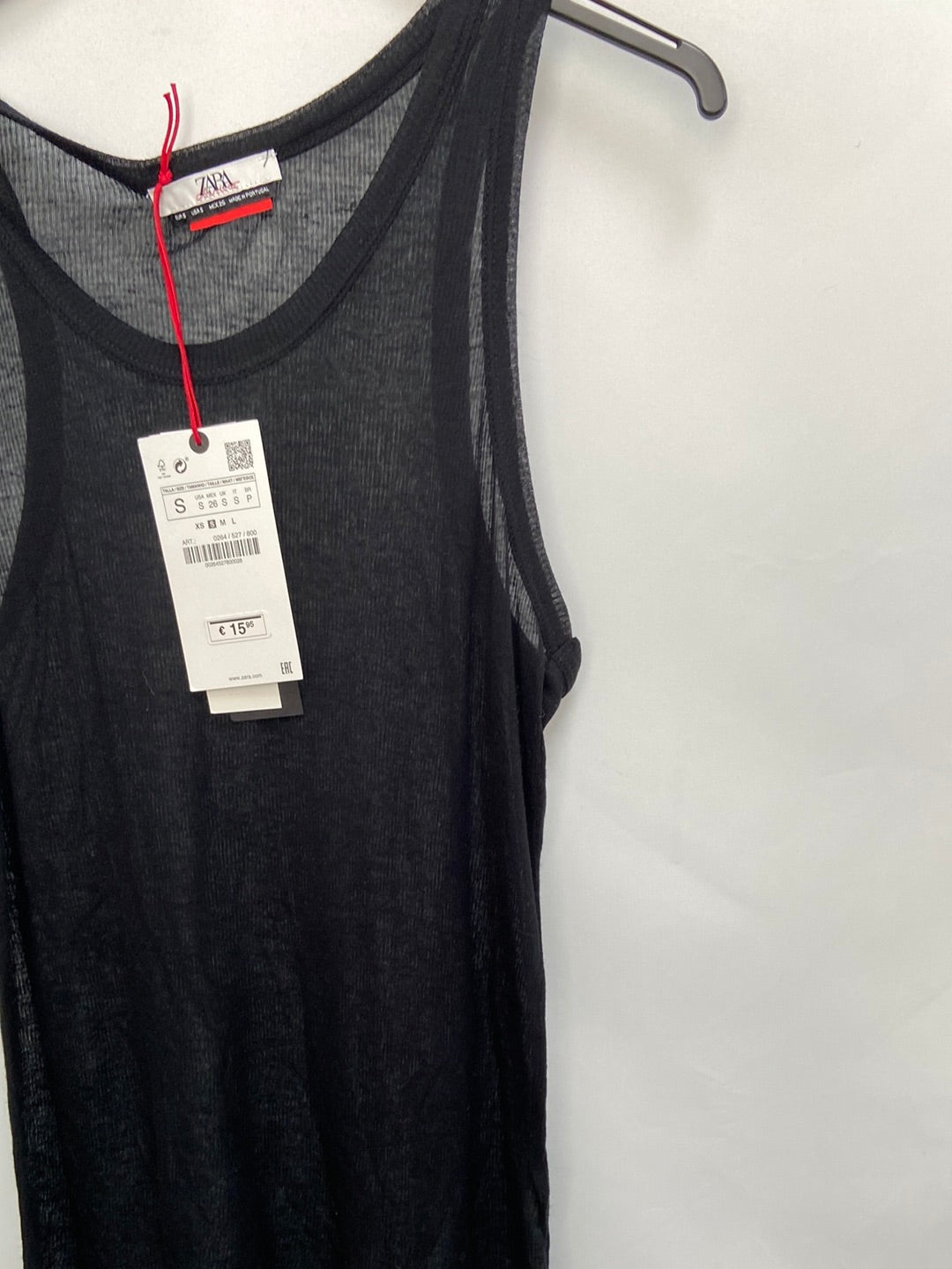 ZARA.Camiseta negra basica T.S