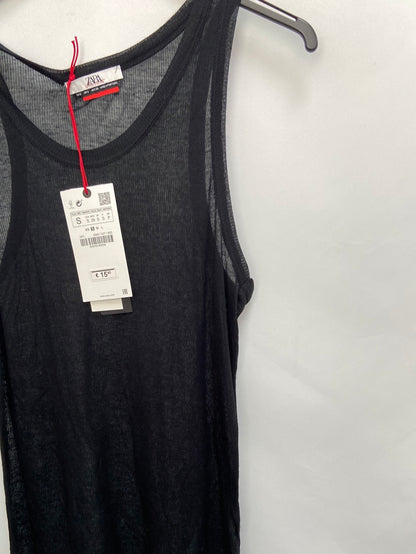 ZARA.Camiseta negra basica T.S